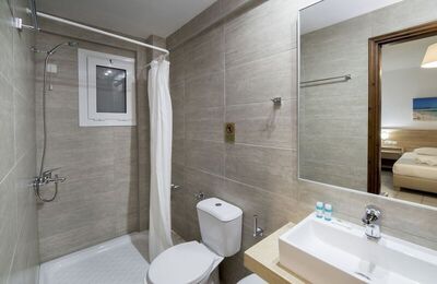 Horizon Beach Hotel - Superior Double Room, Sea Facing