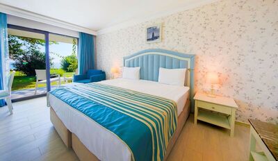 Horus Paradise Luxury Resort - Standard Room, Beach View