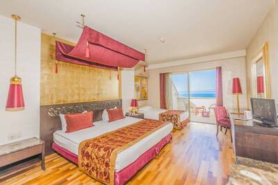 Horus Paradise Luxury Resort - Standard Room, Balcony, Sea View