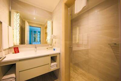 Horus Paradise Luxury Resort - Family Room, Balcony - Pool View