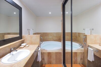 HOTEL CATALONIA BAVARO BEACH, GOLF & CASINO RESORT - Junior Suite