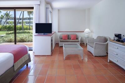 HOTEL CATALONIA BAVARO BEACH, GOLF & CASINO RESORT - Junior Suite