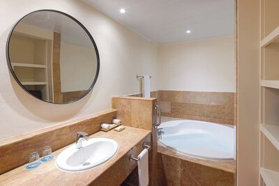HOTEL CATALONIA BAVARO BEACH, GOLF & CASINO RESORT - Premium Junior Suite