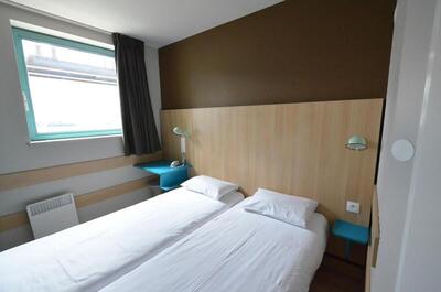 Hotel Reseda - Twin Room