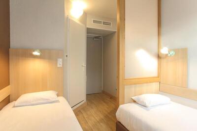 Hotel Reseda - Twin Room