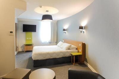 Hotel Reseda - Executive Double Room