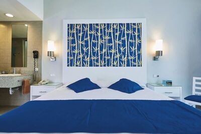 Hotel Riu Bambu - Deluxe Room, 2 Bedrooms (B2c-Us)
