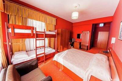 Hotel Vivas - Family Room