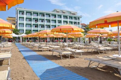 Hotel Vivas, Дуръс, Албания