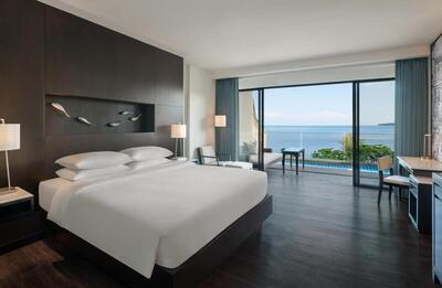 Hyatt Regency Phuket Resort - SHA Extra Plus - King Room with Plunge Pool