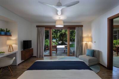 Ifuru Island Resort Maldives - Sunset Beach Suite - Sea View
