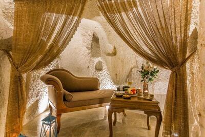 Imperial Cave Suites & Spa - King Suite