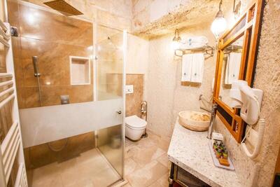 Imperial Cave Suites & Spa - Standard Cave Room