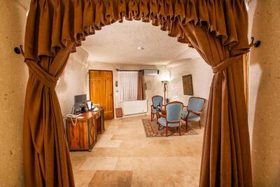 Imperial Cave Suites & Spa - King Suite