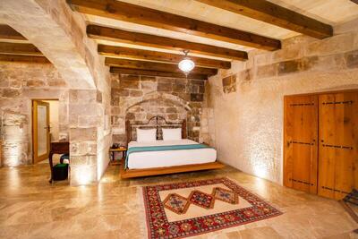 Imperial Cave Suites & Spa - King Suite