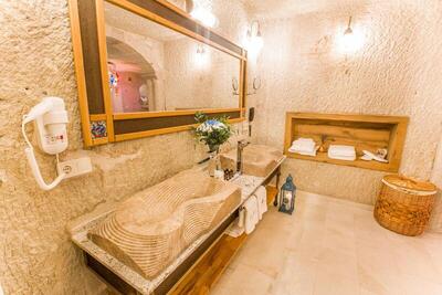 Imperial Cave Suites & Spa - Imperial Suite