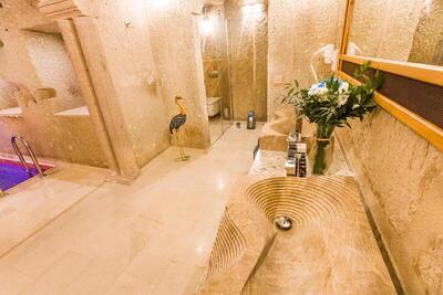 Imperial Cave Suites & Spa - Imperial Suite