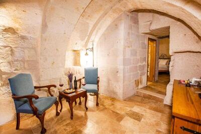 Imperial Cave Suites & Spa - Standard Cave Room