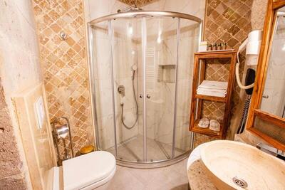 Imperial Cave Suites & Spa - Standard Cave Room
