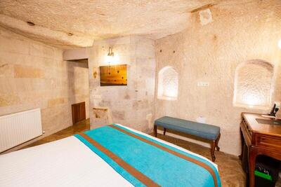 Imperial Cave Suites & Spa - Standard Cave Room