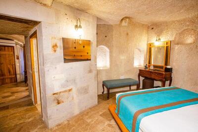 Imperial Cave Suites & Spa - Standard Cave Room