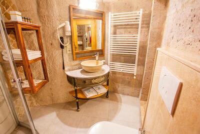Imperial Cave Suites & Spa - Standard Cave Room