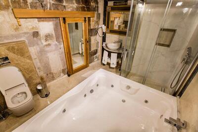 Imperial Cave Suites & Spa - Comfort Suite