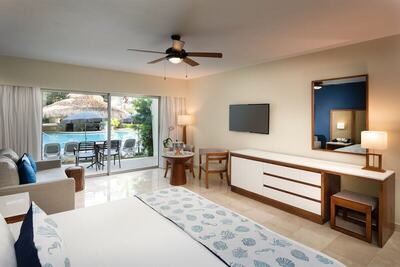 Impressive Premium Punta Cana - Junior Suite Premium Pool View (1 Adult)