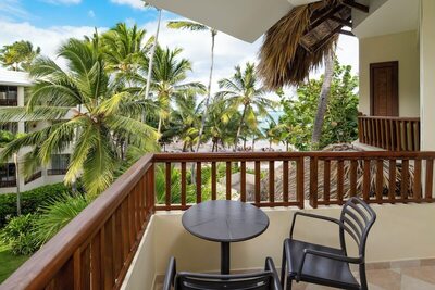 Impressive Premium Punta Cana - Junior Suite Premium Ocean View With Jacuzzi (1 Adult)