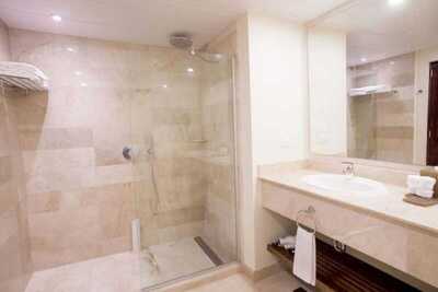 Impressive Punta Cana - Tropical View (2 Adults+1 Child )