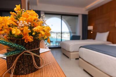 INFINITY BY YELKEN AQUAPARK&RESORTS KUŞADASI - Large Room With Sea View