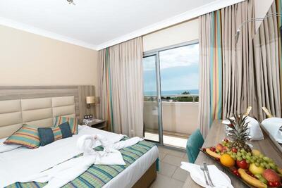 Insula Resort & Spa - Single Room, Sea View