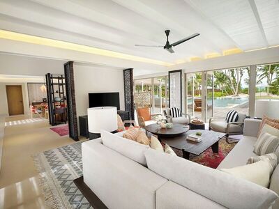 InterContinental Maldives Maamunagau Resort, an IHG Hotel - Room, 3 Bedrooms, Beachfront