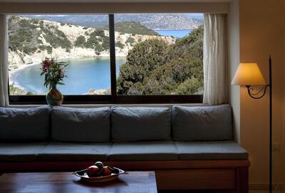 Istron Luxury Villas - Three-Bedroom Villa with Private Pool and Sea View (Bay Villa)