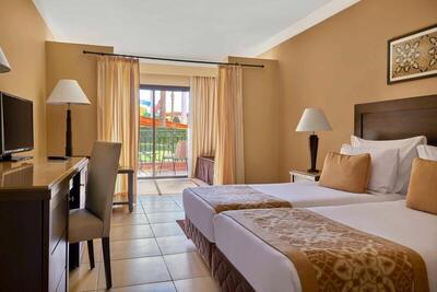 Jaz Dar El Madina - Superior Twin Room