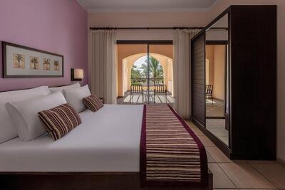 Jaz Makadi Saraya Palms - One-Bedroom Suite - Queen Bed– Garden View