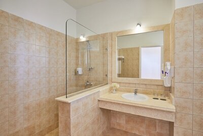 JAZ Neo Reef Marsa - Junior Suite