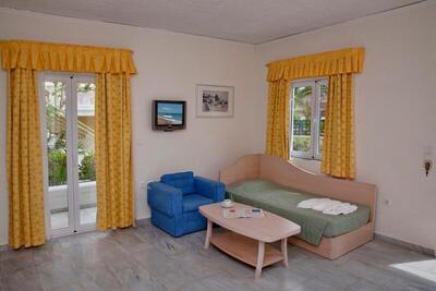 Jo An Beach Hotel, Ретимно, Гърция
