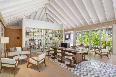 JW Marriott Maldives Resort & Spa, , Малдиви
