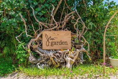 JW Marriott Maldives Resort & Spa, , Малдиви