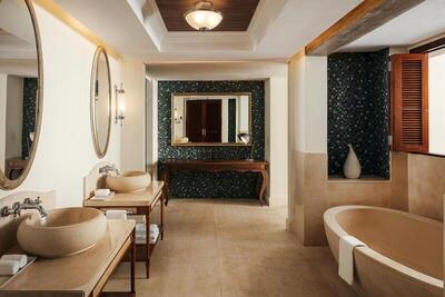 JW Marriott Mauritius Resort - Le Morne Beach Access Suite