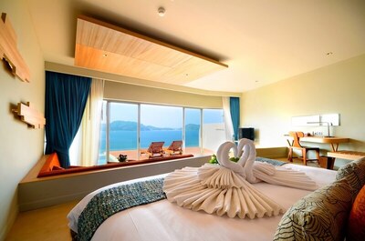 Kalima Resort & Spa, Phuket - Double Pool Access With Ocean View - Pool View