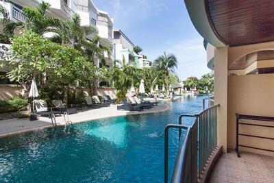 Karon Sea Sands Resort-SHA PLUS - Deluxe Double or Twin Room with Pool Access