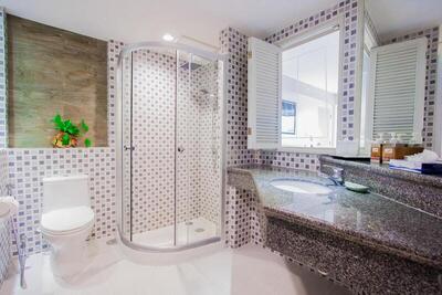 Karon Sea Sands Resort-SHA PLUS - Deluxe Double or Twin Room