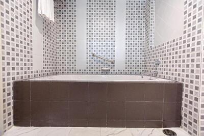 Karon Sea Sands Resort-SHA PLUS - Deluxe Double or Twin Room with Pool Access