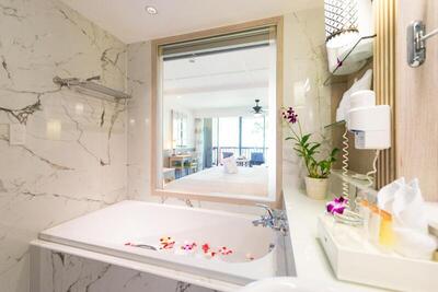 Katathani Phuket Beach Resort - SHA Extra Plus - Thani Wing Junior Suite