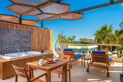 Kirman Sidera Luxury & Spa - Deluxe Room, Jetted Tub, Sea View
