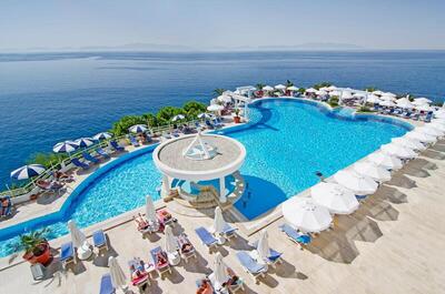 Korumar Hotel Deluxe, Кушадасъ, Турция