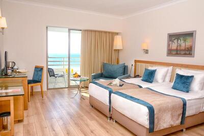 Korumar Hotel Deluxe - Double Room With Sea View
