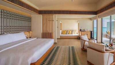 Kuda Villingili Resort Maldives - Sunrise Water Villa with Private Pool